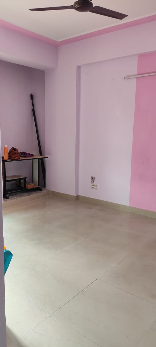 4 BHK + Pooja Room Apartment For Sale in Amrapali Royal