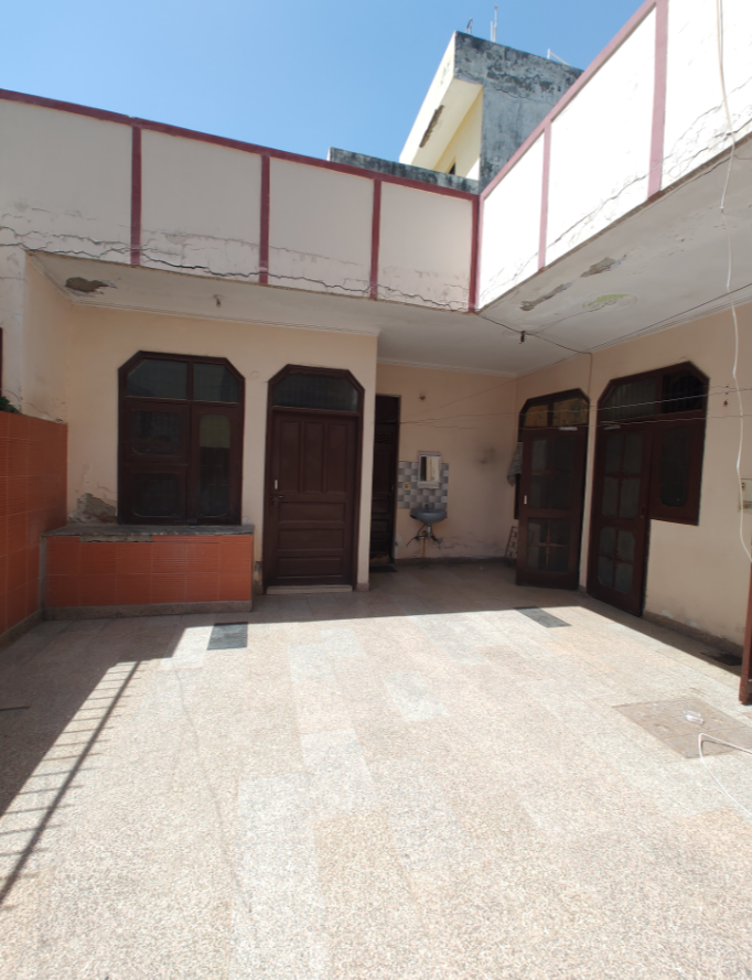 4 BHK + Pooja Room Villa For Sale in Sector 21C