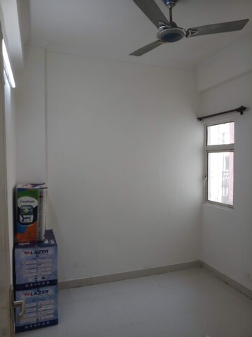 2 BHK Apartment For Rent in Maxblis White House, Sector 75