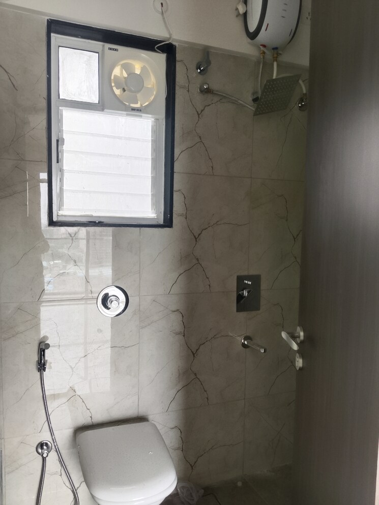 Bathroom, yashwin-orizzonte 3 Bedroom 907 Sq.Ft. Apartment In Kharadi Pune 8695941