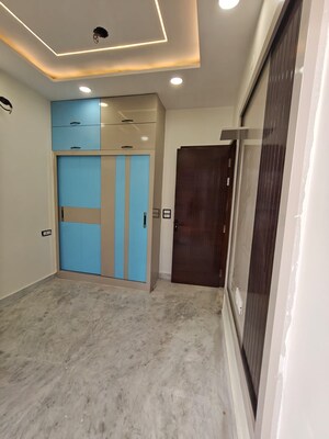 Room in 3 BHK Builder Floor at Rohini Sector 24 – for Sale