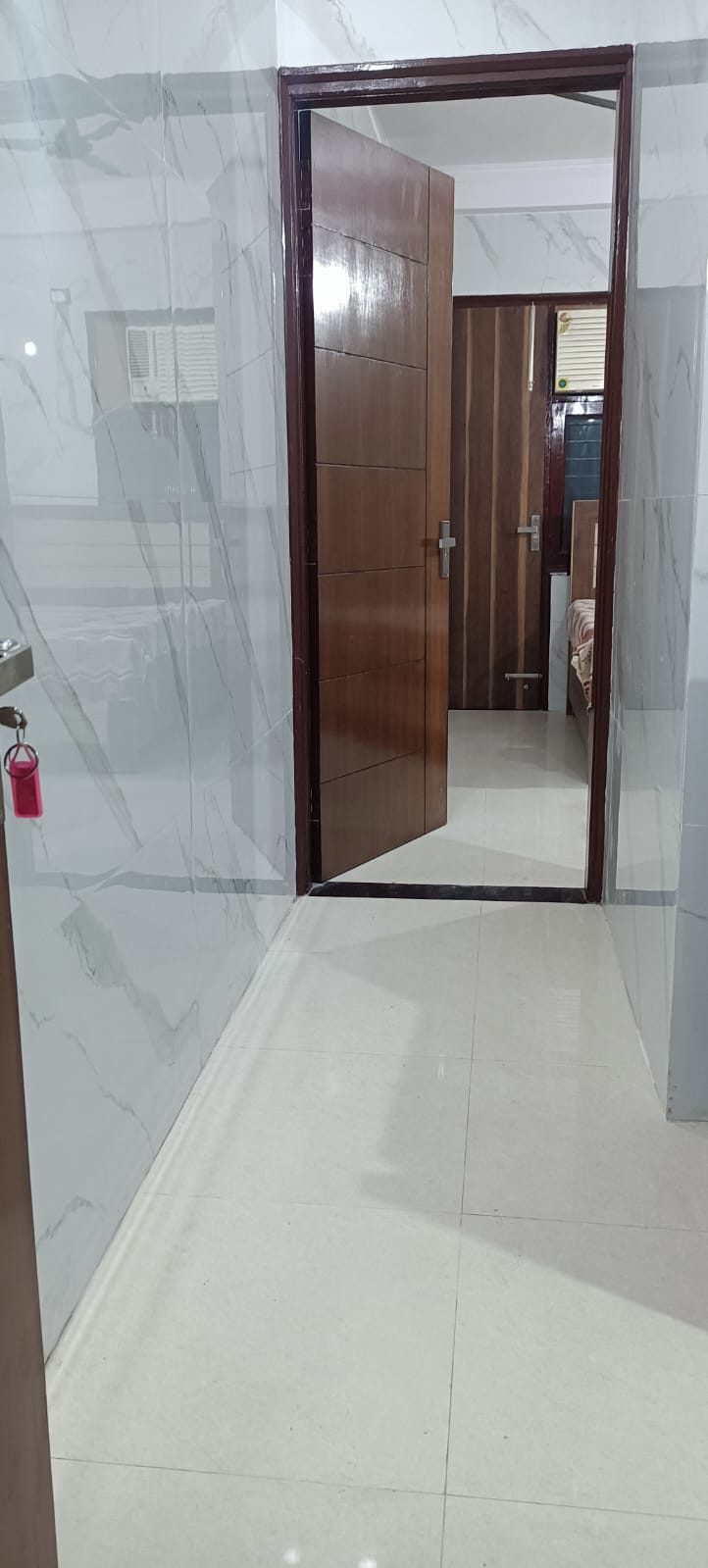 StudioBuilder Floor For Rent in East of Kailash Block-B RWA