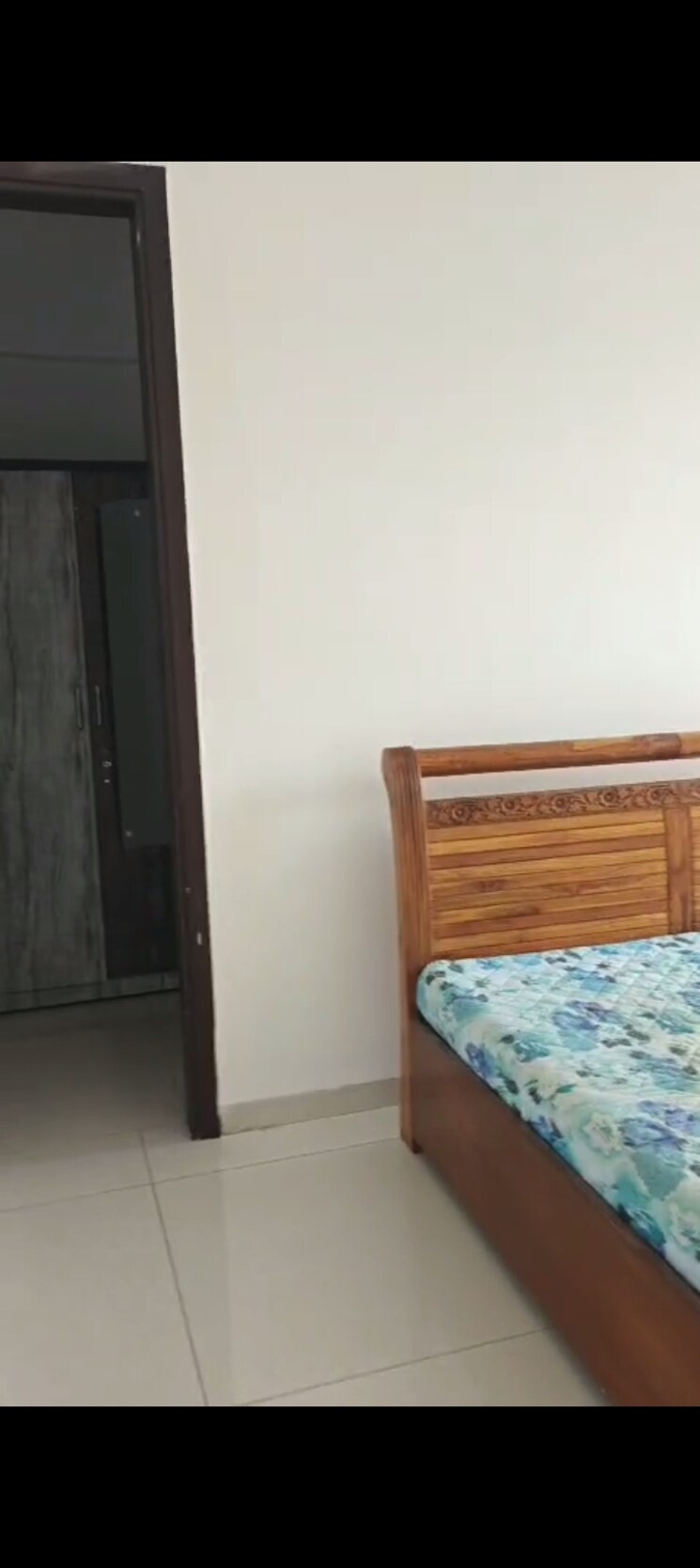 Bedroom, andheri west 3.5 Bedroom 2000 Sq.Ft. Apartment In Andheri West Mumbai 8696052