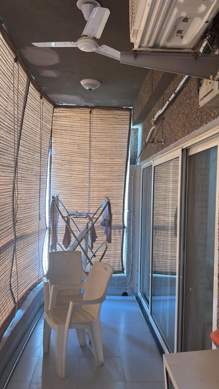 Balcony, dps-housing-society 3 Bedroom 1544 Sq.Ft. Apartment In Sector 51 Noida 8696066