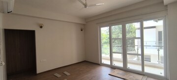 Room in 5 BHK Apartment at SS Linden, Sector 84 – for Rent