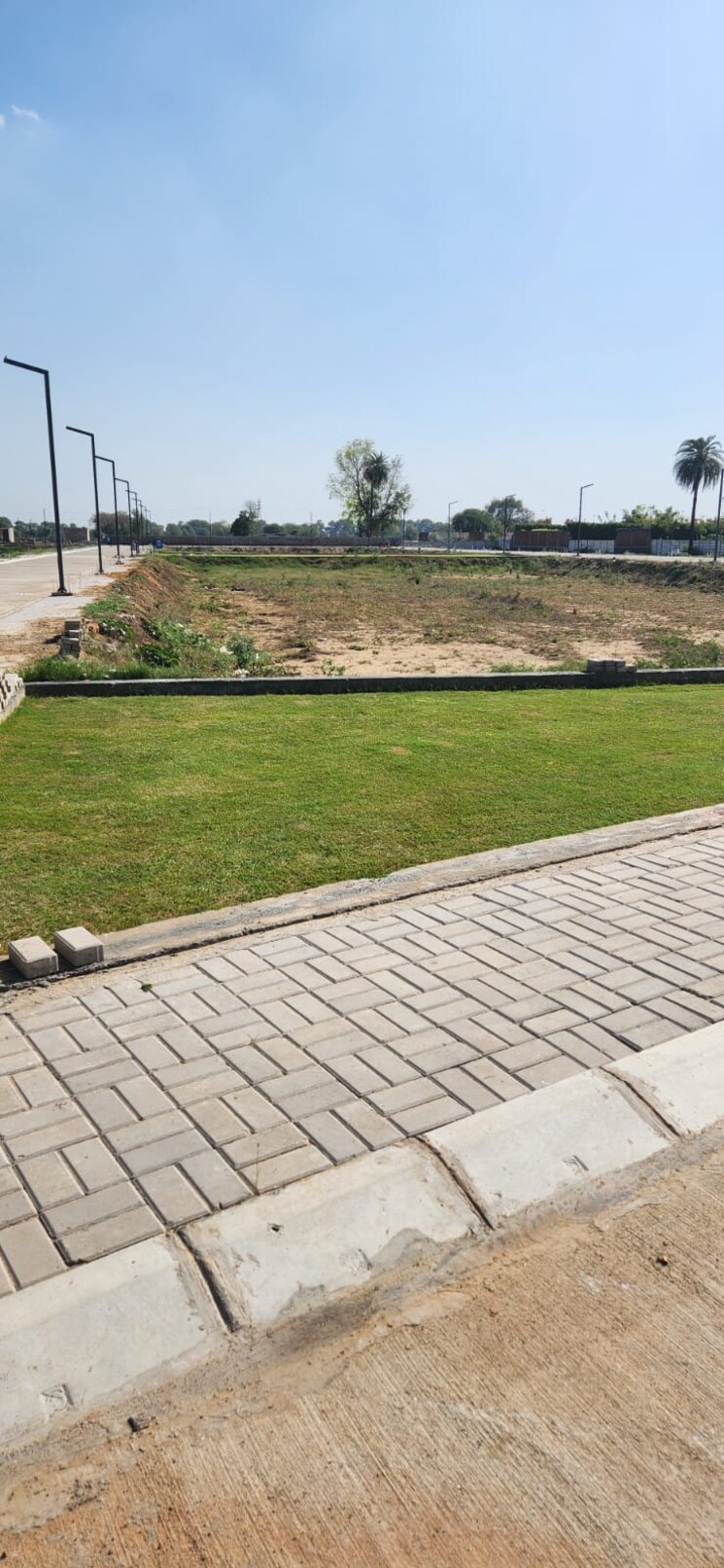 Garden, jms-mega-city  146 Sq.Yd. Plot In Sohna Sector 5 Gurgaon 8696070