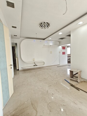 Living Room in 3 BHK Apartment at Ghatkopar West – for Rent