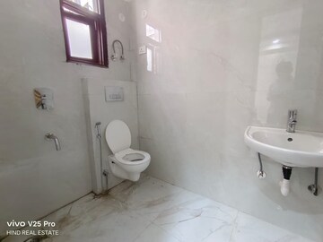 Bathroom in 1 BHK Apartment at Kharghar Sector 13 – for Rent
