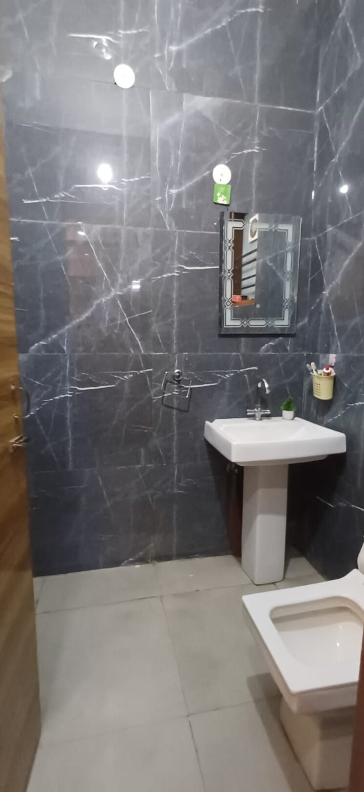 Bathroom, kharar 2 Bedroom 1100 Sq.Ft. Apartment In Kharar Mohali 8696199