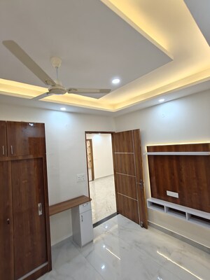 Room in 3 BHK Builder Floor at Gms Road – for Sale