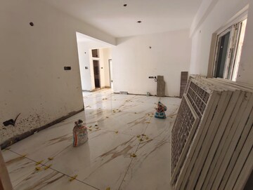 Room in 2 BHK Apartment at Kphb – for Sale