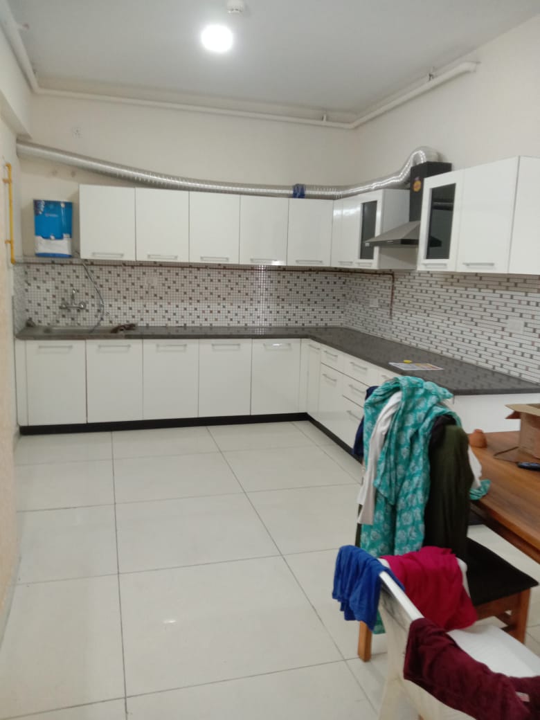 3 BHK + Pooja Room,Servant Room 1685 Sq.Ft. Apartment in Ats Haciendas