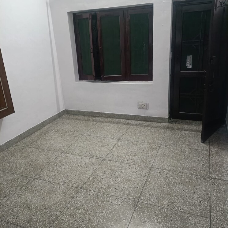 Room, indira nagar 2 Bedroom 1000 Sq.Ft. Independent House In Indira Nagar Lucknow 8696304