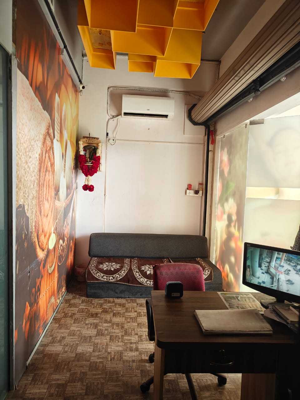 Office Space For Sale in Kalpavrux Appartment