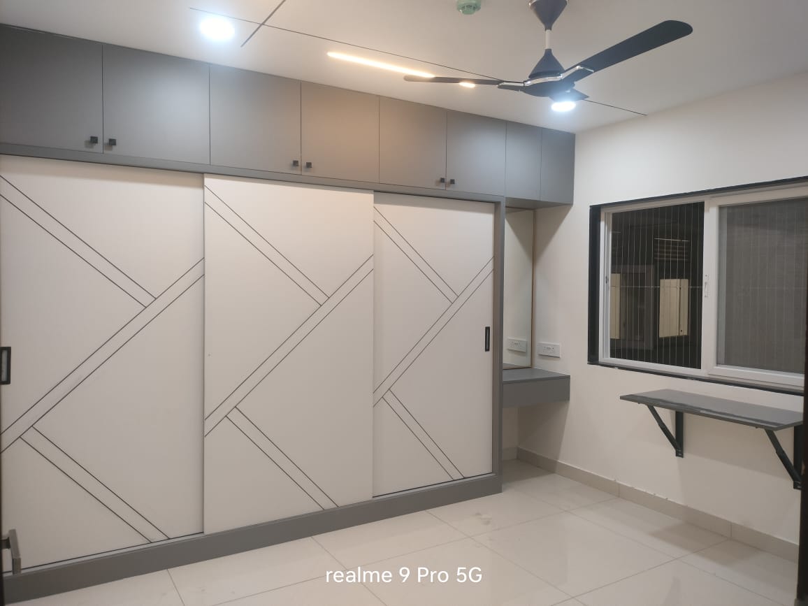 3 BHK + Pooja Room 1530 Sq.Ft. Apartment in Poulomi Avante