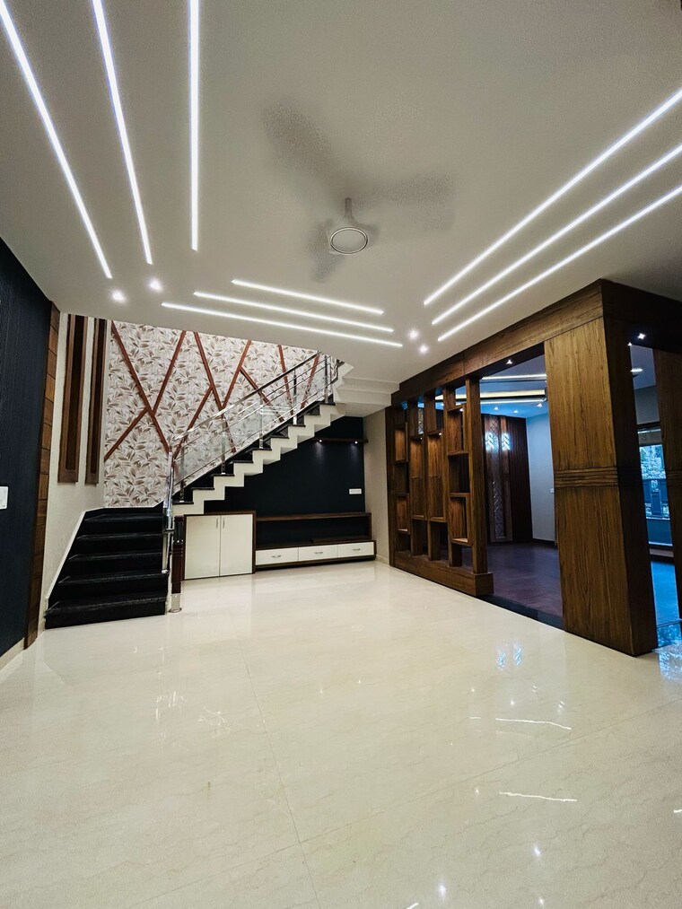 Room, greater mohali 4 Bedroom 193 Sq.Yd. Villa In Greater Mohali Mohali 8696331