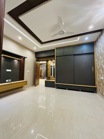 Room in 4 BHK Villa at Greater Mohali – for Sale