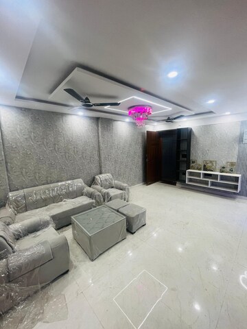 Living Room in 3 BHK Builder Floor at Gms Road – for Sale