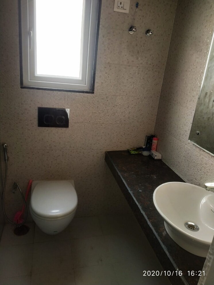 Bathroom, ganga-apartments-gomti-nagar 2 Bedroom 960 Sq.Ft. Apartment In Gomti Nagar Lucknow 8696363