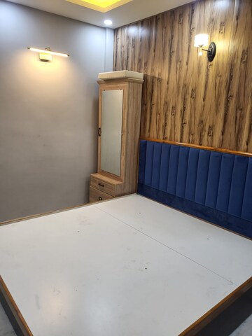 2 BHK Apartment For Rent in Khirki Extension
