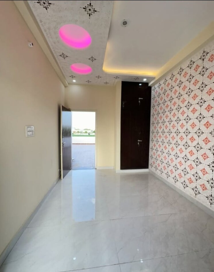 undefined, sector 39 3.5 Bedroom 3150 Sq.Ft. Builder Floor In Sector 39 Faridabad 8696381
