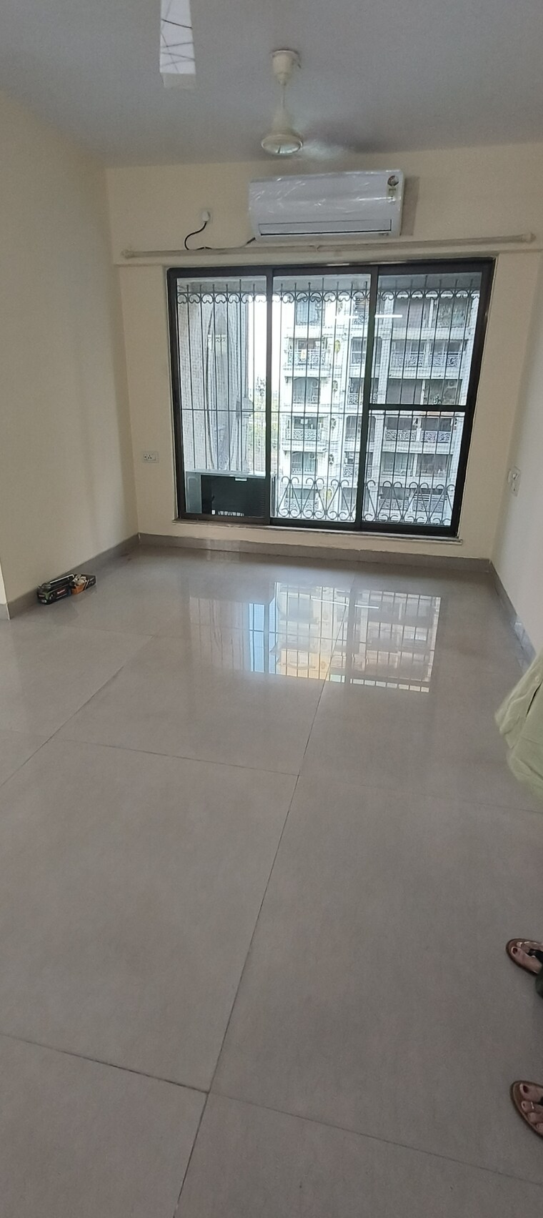 Room, suncity-avenue 2 Bedroom 1150 Sq.Ft. Apartment In Kharghar Navi Mumbai 8696396