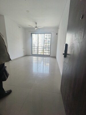 Room in 2 BHK Apartment at Suncity Avenue, Kharghar – for Sale