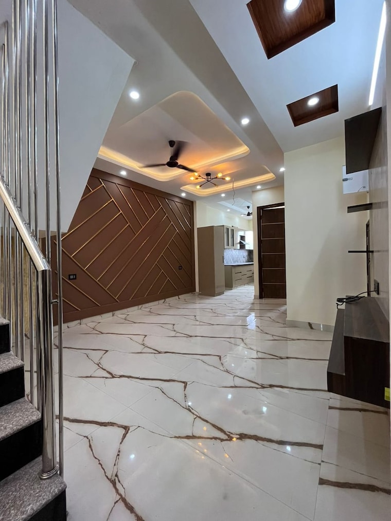 Living Room, gms road 3 Bedroom 1800 Sq.Ft. Penthouse In Gms Road Dehradun 8696406