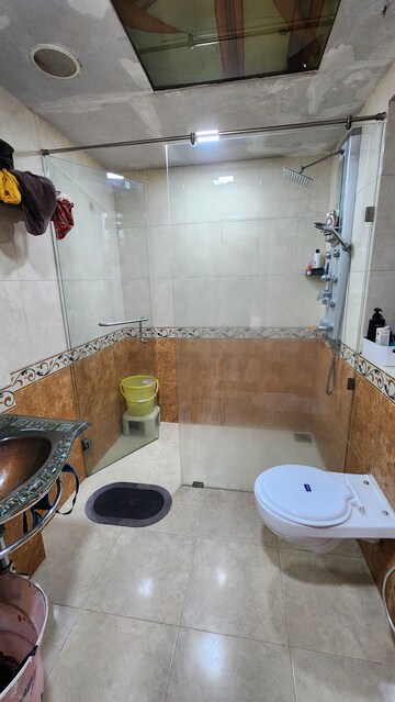 Bathroom in 3 BHK Apartment at Neelkanth Valley, Ghatkopar East – for Sale