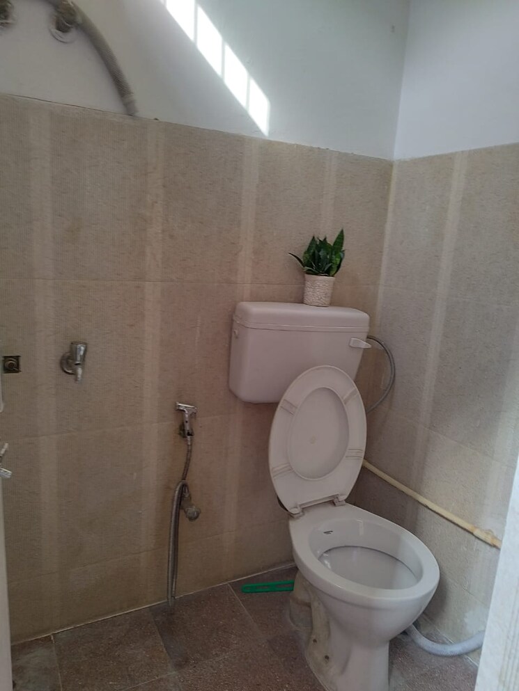 Bathroom, sector 26 2 Bedroom 150 Sq.Ft. Villa In Sector 26 Gurgaon 8696535