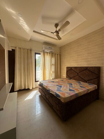 Bedroom in 3 BHK Builder Floor at Aerocity – for Rent