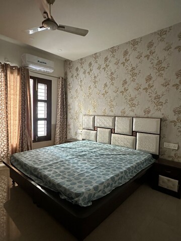 Bedroom in 3 BHK Builder Floor at Aerocity – for Rent