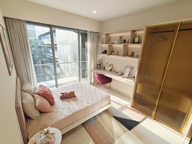 Living Room, godrej-exquisite 3 Bedroom 922 Sq.Ft. Apartment In Ghodbunder Road Thane 8696637