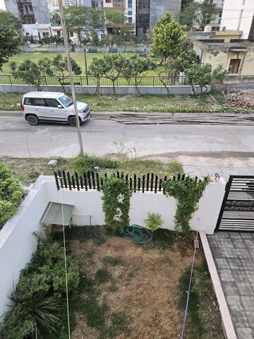  Plot For Rent in Jaypee Kensington Park Plot, Sector 133