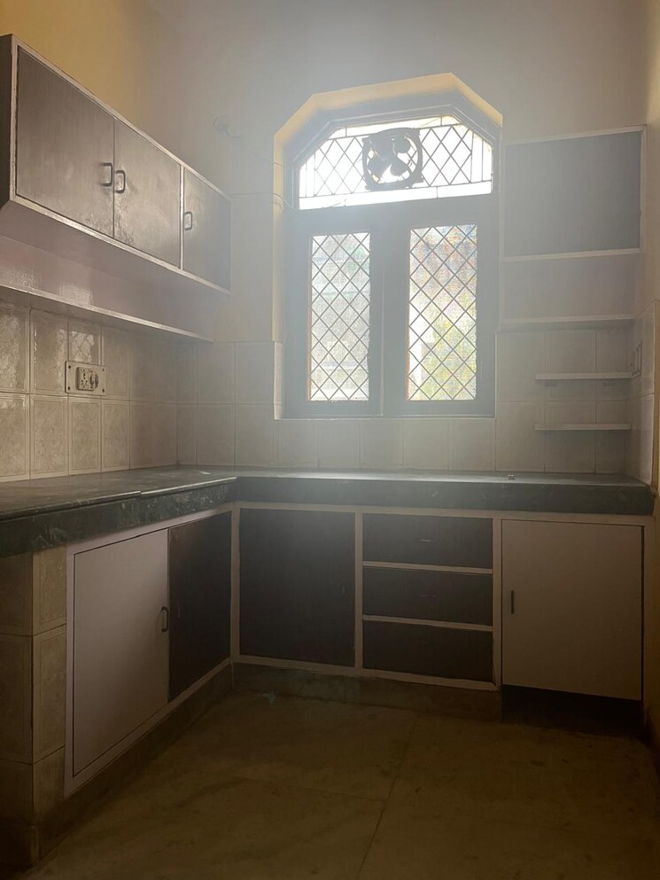 Kitchen, sector 37 2 Bedroom 180 Sq.Ft. Builder Floor In Sector 37 Faridabad 8696795