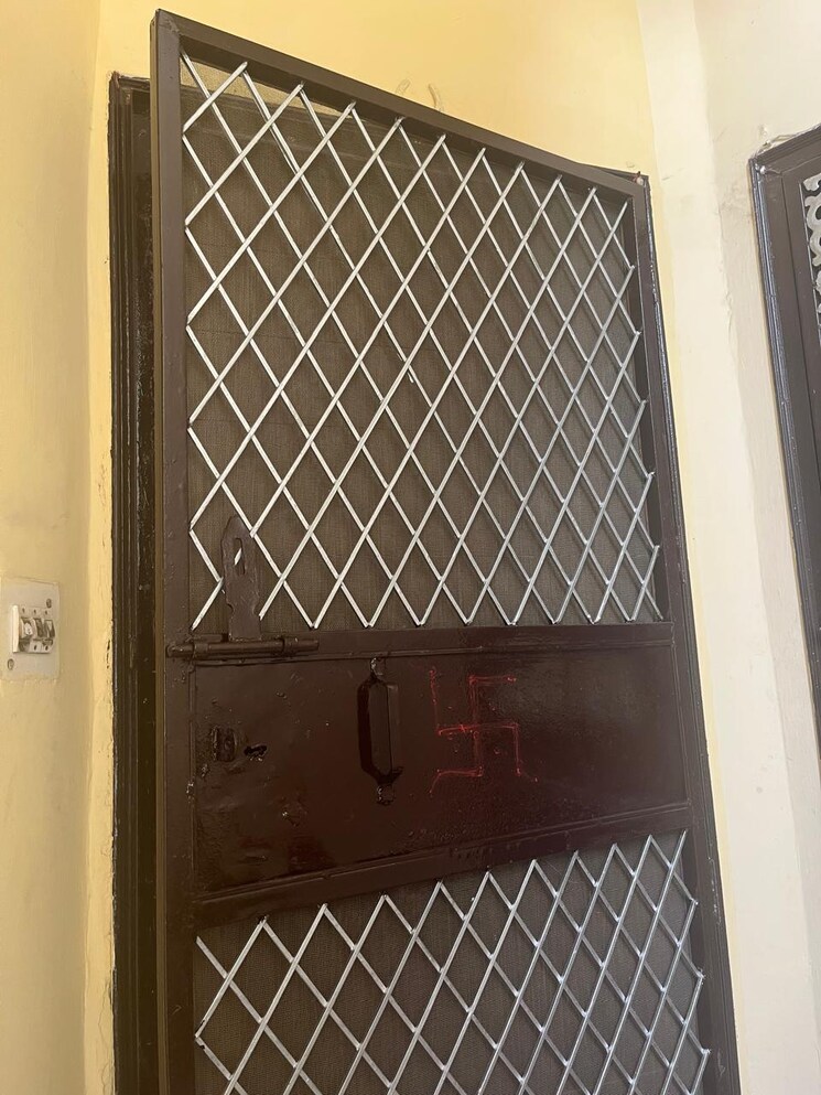 undefined, sector 37 2 Bedroom 180 Sq.Ft. Builder Floor In Sector 37 Faridabad 8696795