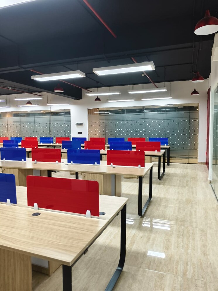 Team Area, sector 16 Commercial Office Space 1500 Sq.Ft. In Sector 16 Noida 8696784