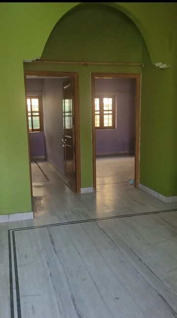 Room in 2 BHK Independent House at Defence Colony – for Rent
