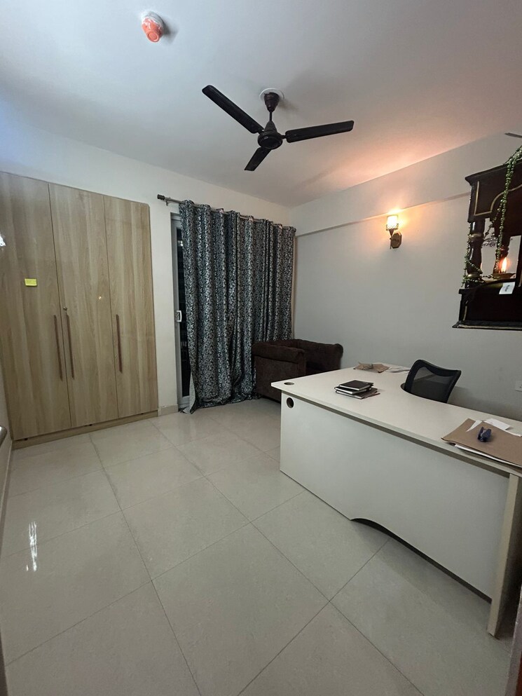 Team Area, tata-eureka-park 3 Bedroom 1575 Sq.Ft. Apartment In Sector 150 Noida 8696805