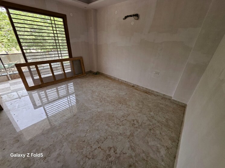 Room, sector 9a 4 Bedroom 2367 Sq.Ft. Builder Floor In Sector 9a Gurgaon 8696830