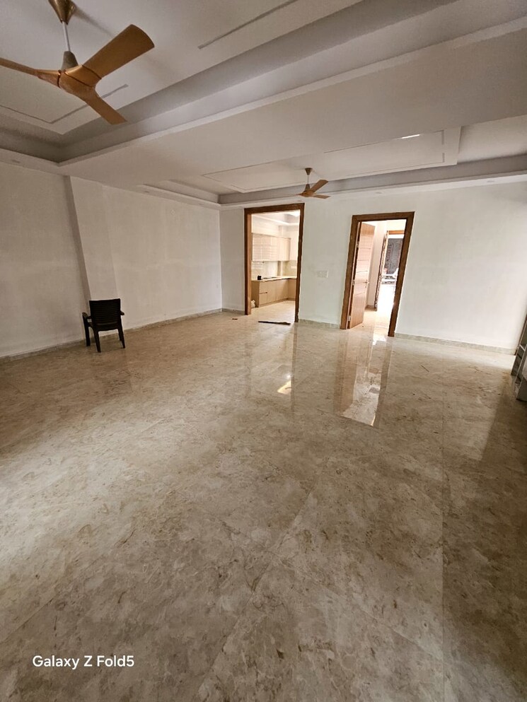 Room, sector 9a 4 Bedroom 2367 Sq.Ft. Builder Floor In Sector 9a Gurgaon 8696830