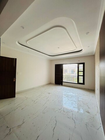 Room in 3 BHK Builder Floor at Greater Mohali – for Sale