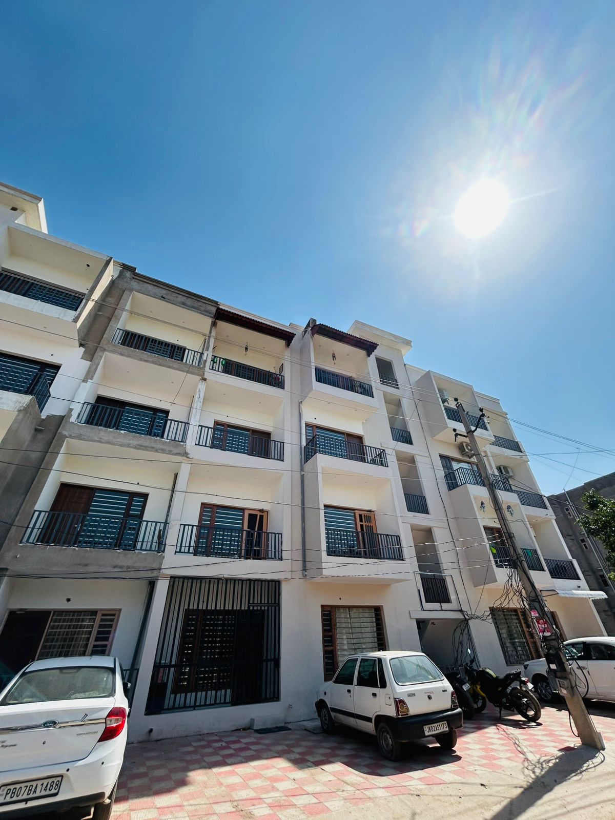 3 BHK + Study Room,Extra Room Builder Floor For Sale in Shivalik Avenue 125