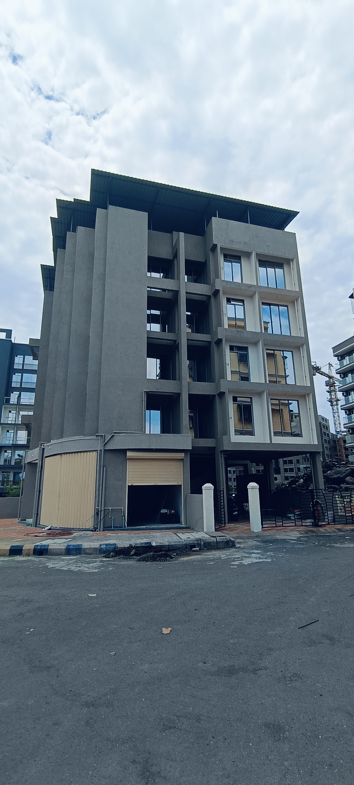 1 BHK + Extra Room Apartment For Sale in Dharti Corner Ulwe Ulwe N