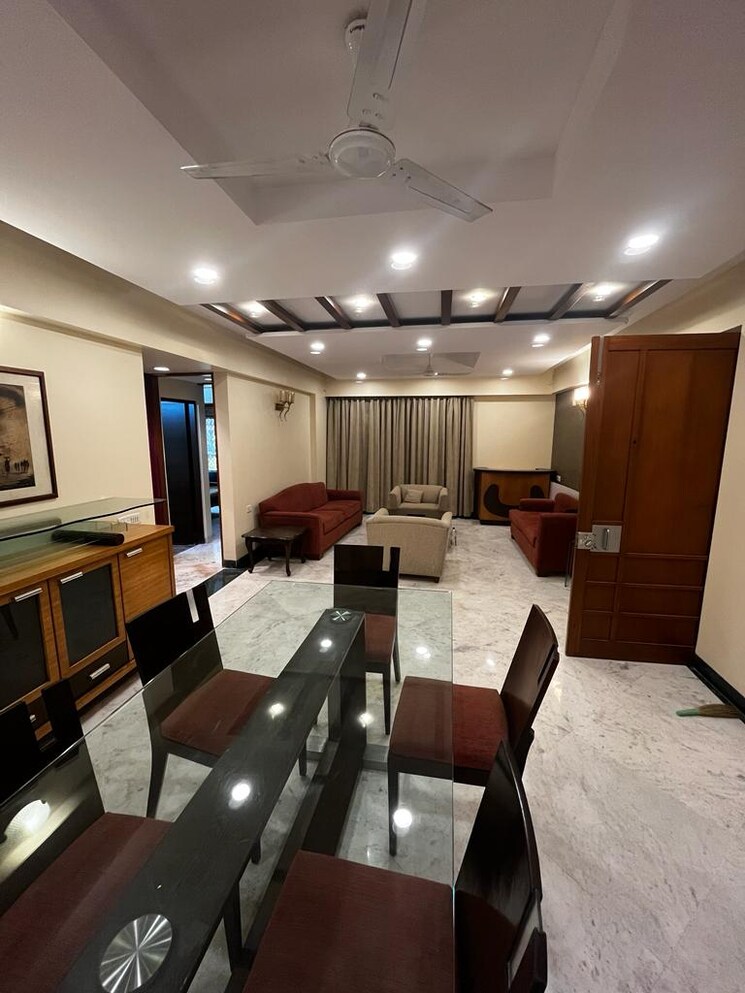 Team Area, nirvana-apartment 3 Bedroom 3000 Sq.Ft. Apartment In Bandra West Mumbai 8696852