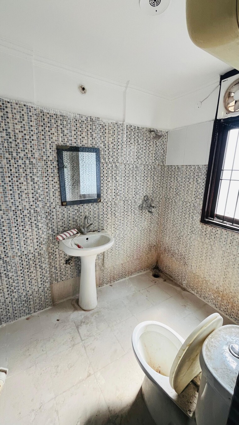 Living Room, maya-garden-city 3 Bedroom 1852 Sq.Ft. Apartment In Lohgarh Zirakpur 8696953