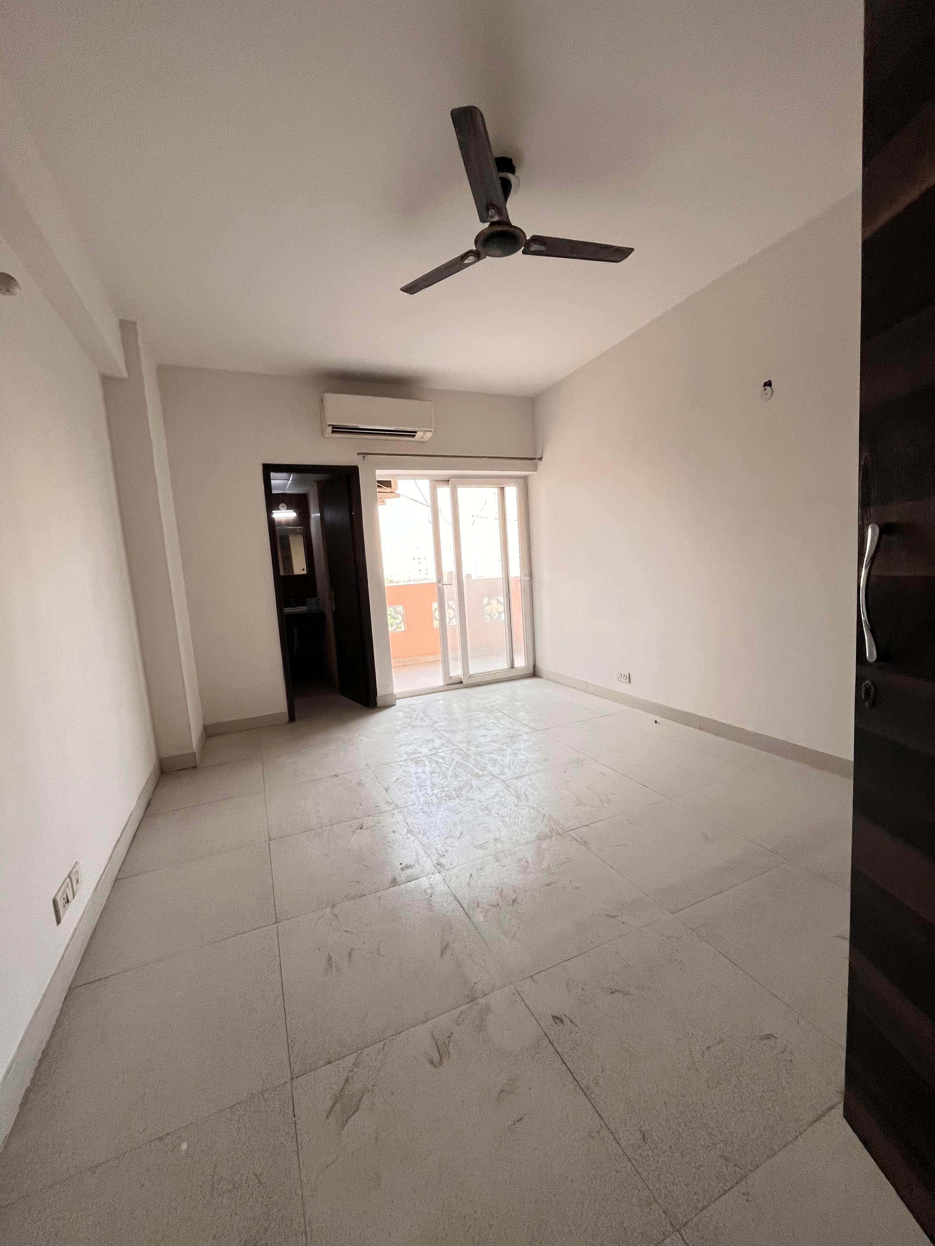 3 BHK Apartment For Rent in Sector 6 Dwarka