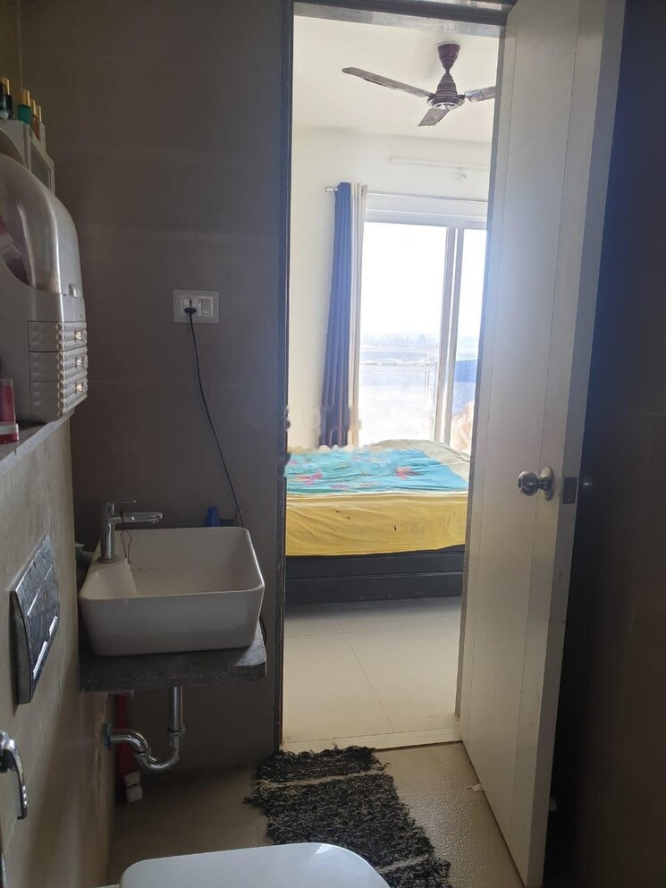 Bathroom, rohan-ananta 2 Bedroom 677 Sq.Ft. Apartment In Tathawade Pune 8696963