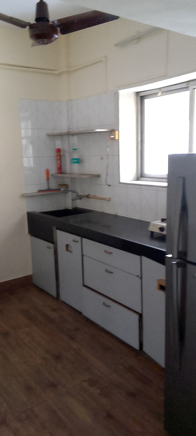 Kitchen, neumec-villa 1.5 Bedroom 500 Sq.Ft. Apartment In Vile Parle East Mumbai 8697036