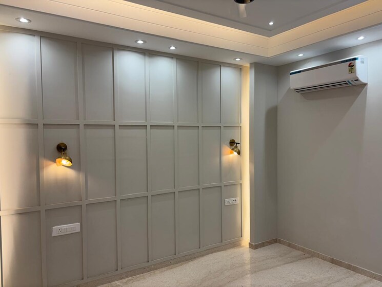 undefined, sector 51 3 Bedroom 200 Sq.Yd. Builder Floor In Sector 51 Gurgaon 8697095